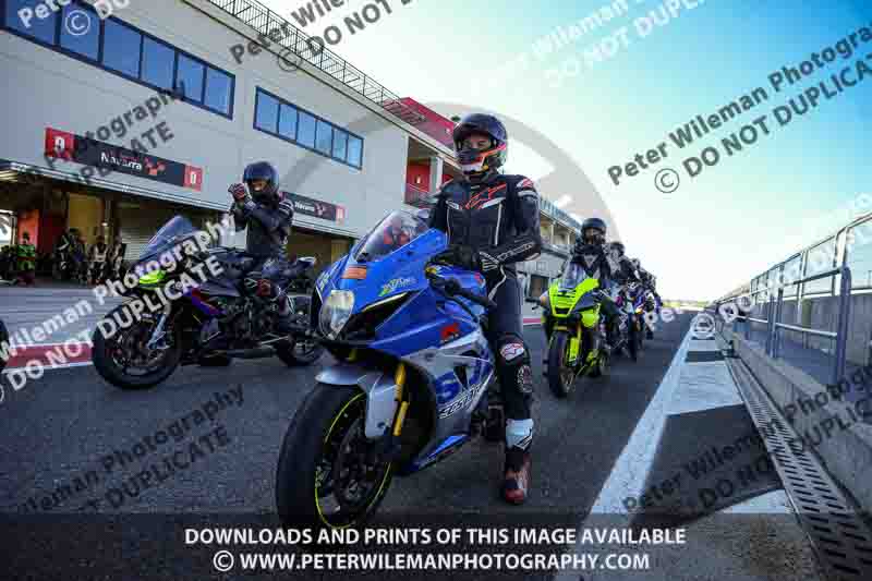 cadwell no limits trackday;cadwell park;cadwell park photographs;cadwell trackday photographs;enduro digital images;event digital images;eventdigitalimages;navarra;no limits trackdays;peter wileman photography;racing digital images;trackday digital images;trackday photos